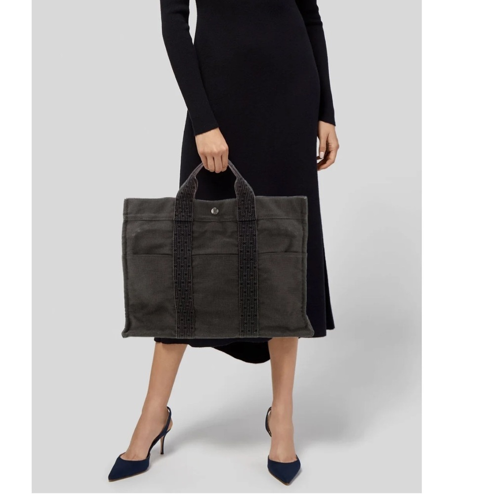 Hermes Authentic Herline MM Tote Large Unisex Bag. MA